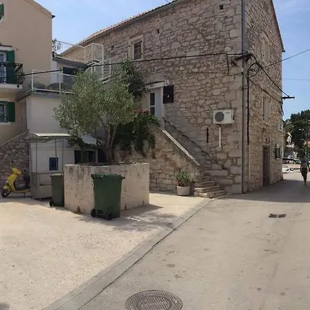 Semesterbostad Tribunj House Tribalj