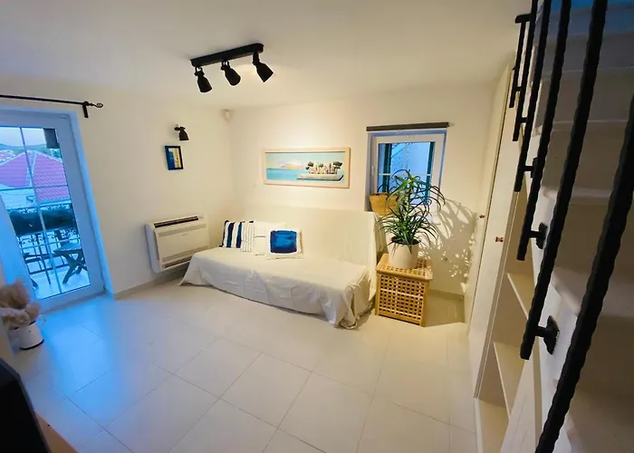 Tribunj House * Tribalj