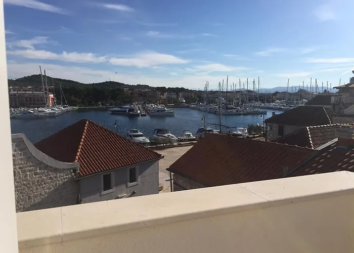 Tribunj House * Tribalj